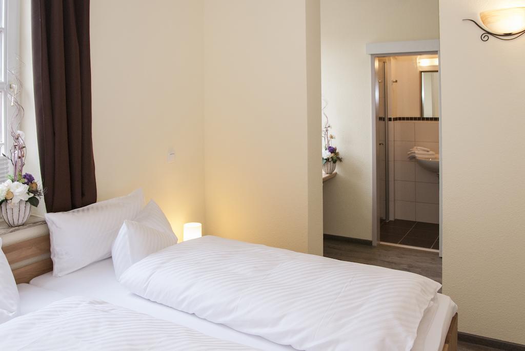 Kindelbrueck Landhotel Altes Pfarrhaus חדר תמונה