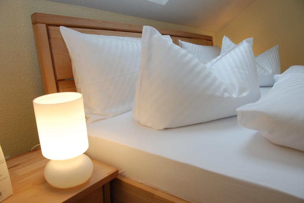 Kindelbrueck Landhotel Altes Pfarrhaus חדר תמונה